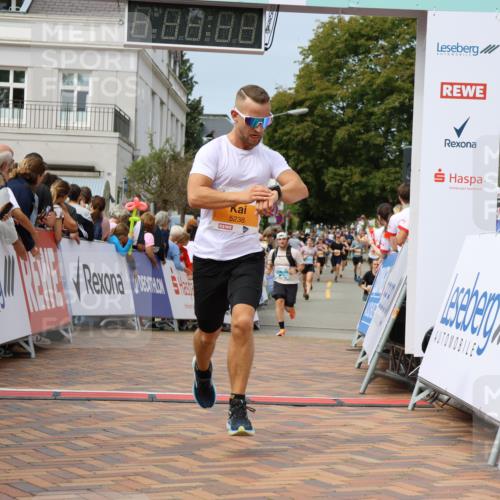 31.08.2025 - 21. Blankeneser Heldenlauf Strokosch-Dieckow http://msf.ph/oto/8695950 31.08.2025 12:29:07 Ziel 5238, 4106 meine-sportfotos.de