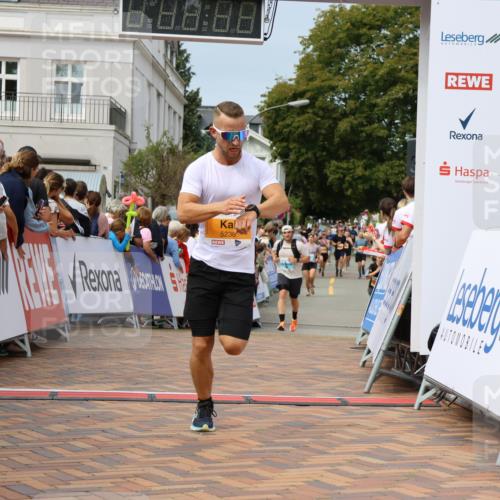 31.08.2025 - 21. Blankeneser Heldenlauf Strokosch-Dieckow http://msf.ph/oto/8695953 31.08.2025 12:29:07 Ziel 5238, 4106 meine-sportfotos.de