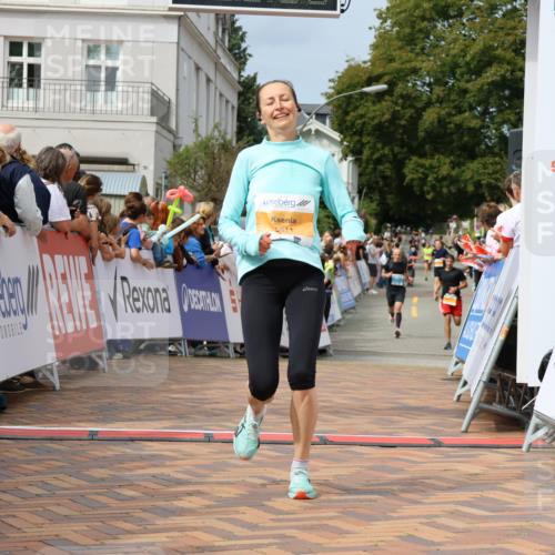 31.08.2025 - 21. Blankeneser Heldenlauf Strokosch-Dieckow http://msf.ph/oto/8695956 31.08.2025 12:24:02 Ziel 5811, 5242 meine-sportfotos.de