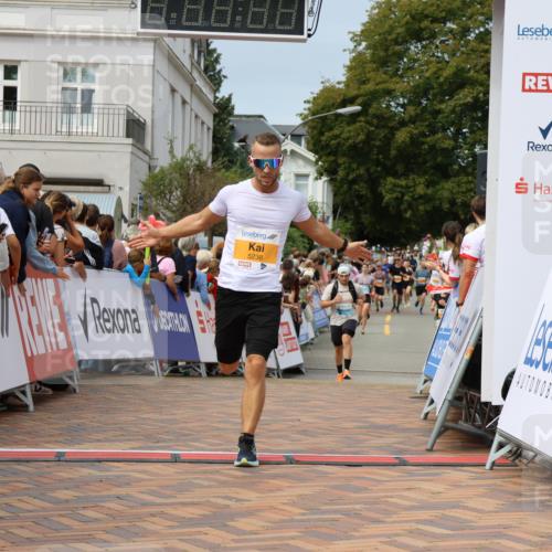 31.08.2025 - 21. Blankeneser Heldenlauf Strokosch-Dieckow http://msf.ph/oto/8695964 31.08.2025 12:29:06 Ziel 5238, 4106 meine-sportfotos.de