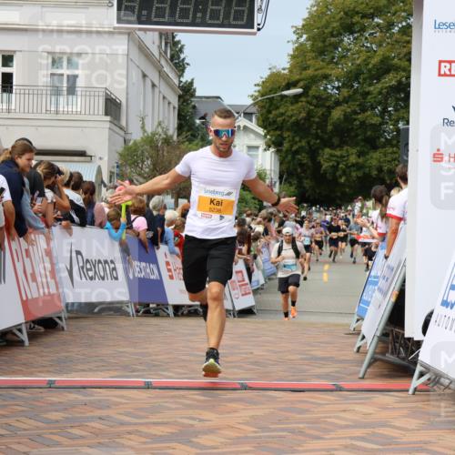 31.08.2025 - 21. Blankeneser Heldenlauf Strokosch-Dieckow http://msf.ph/oto/8695966 31.08.2025 12:29:06 Ziel 5238, 4106 meine-sportfotos.de