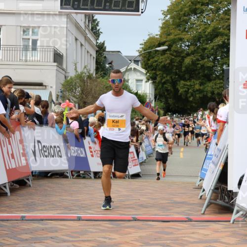 31.08.2025 - 21. Blankeneser Heldenlauf Strokosch-Dieckow http://msf.ph/oto/8695972 31.08.2025 12:29:06 Ziel 5238, 4106 meine-sportfotos.de
