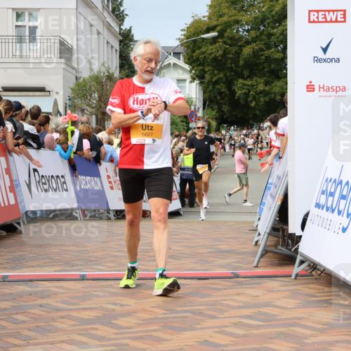 31.08.2025 - 21. Blankeneser Heldenlauf Strokosch-Dieckow http://msf.ph/oto/8695994 31.08.2025 12:28:53 Ziel 5389, 5509, 5794, 5658, 5627, 5560 meine-sportfotos.de