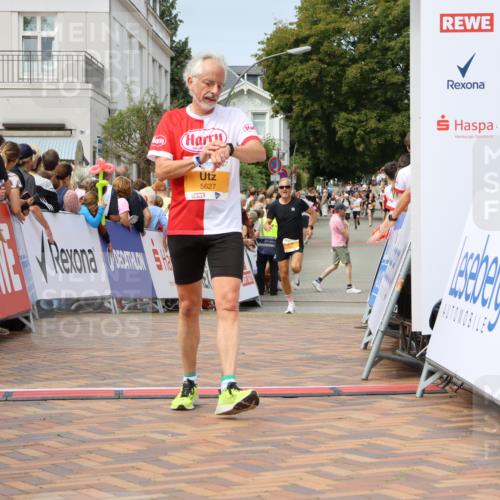 31.08.2025 - 21. Blankeneser Heldenlauf Strokosch-Dieckow http://msf.ph/oto/8695996 31.08.2025 12:28:53 Ziel 5389, 5509, 5794, 5658, 5627, 5560 meine-sportfotos.de