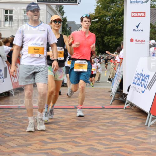 31.08.2025 - 21. Blankeneser Heldenlauf Strokosch-Dieckow http://msf.ph/oto/8696012 31.08.2025 12:28:46 Ziel 5389, 5509, 5352, 5292, 5794, 5823, 5189, 5658, 5499 meine-sportfotos.de