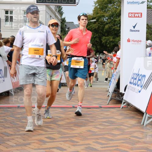 31.08.2025 - 21. Blankeneser Heldenlauf Strokosch-Dieckow http://msf.ph/oto/8696014 31.08.2025 12:28:45 Ziel 5468, 5389, 5509, 5352, 5292, 5794, 5823, 5189, 5658, 5499 meine-sportfotos.de