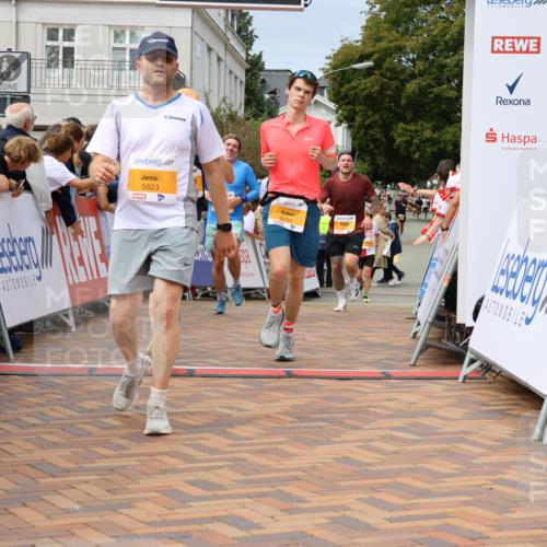 31.08.2025 - 21. Blankeneser Heldenlauf Strokosch-Dieckow http://msf.ph/oto/8696028 31.08.2025 12:28:45 Ziel 5468, 5389, 5509, 5352, 5292, 5794, 5823, 5189, 5658, 5499 meine-sportfotos.de
