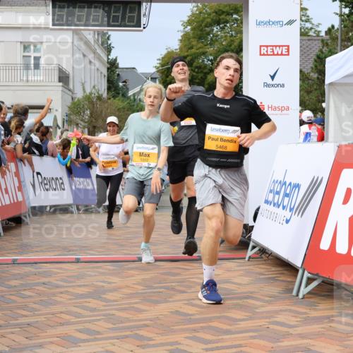 31.08.2025 - 21. Blankeneser Heldenlauf Strokosch-Dieckow http://msf.ph/oto/8696069 31.08.2025 12:28:38 Ziel 5468, 5540, 5352, 5292, 5499 meine-sportfotos.de