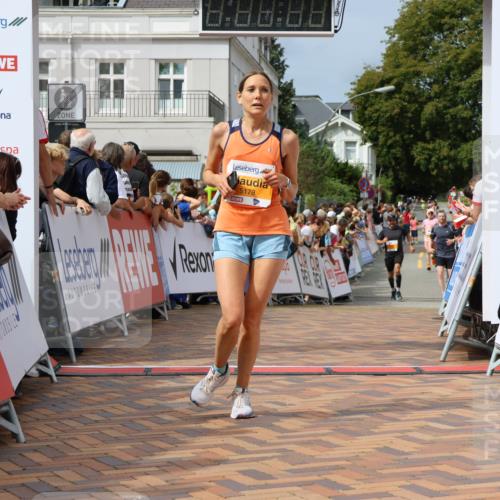 31.08.2025 - 21. Blankeneser Heldenlauf Strokosch-Dieckow http://msf.ph/oto/8696092 31.08.2025 12:23:38 Ziel 5367, 5366, 5178, 4006, 4016 meine-sportfotos.de