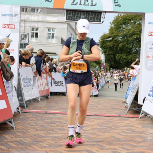 31.08.2025 - 21. Blankeneser Heldenlauf Strokosch-Dieckow http://msf.ph/oto/8696095 31.08.2025 12:28:32 Ziel 5320, 5540, 4220, 4424 meine-sportfotos.de