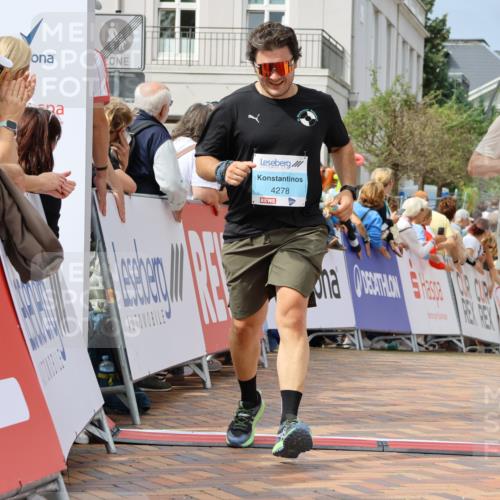 31.08.2025 - 21. Blankeneser Heldenlauf Strokosch-Dieckow http://msf.ph/oto/8696140 31.08.2025 12:23:27 Ziel 5410, 5252, 4419, 4278 meine-sportfotos.de