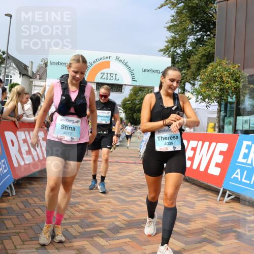 31.08.2025 - 21. Blankeneser Heldenlauf Strokosch-Dieckow http://msf.ph/oto/8696167 31.08.2025 12:23:20 Ziel 5410, 5252, 4133, 4039, 4042, 4253 meine-sportfotos.de