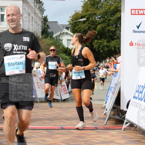 31.08.2025 - 21. Blankeneser Heldenlauf Strokosch-Dieckow http://msf.ph/oto/8696171 31.08.2025 12:23:15 Ziel 5709, 5144, 4133, 4039, 4042, 4253 meine-sportfotos.de