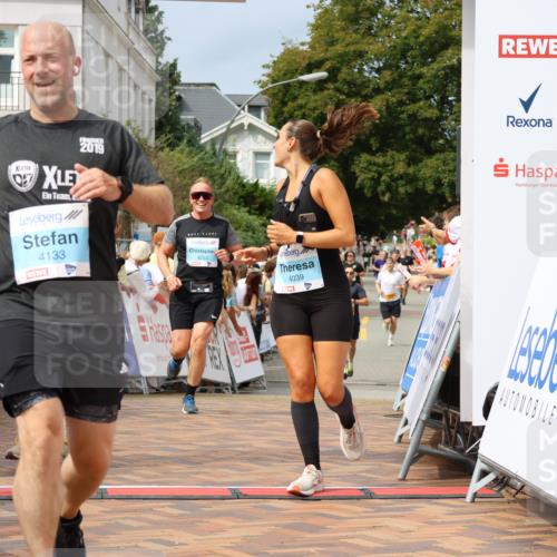 31.08.2025 - 21. Blankeneser Heldenlauf Strokosch-Dieckow http://msf.ph/oto/8696172 31.08.2025 12:23:15 Ziel 5709, 5144, 4133, 4039, 4042, 4253 meine-sportfotos.de