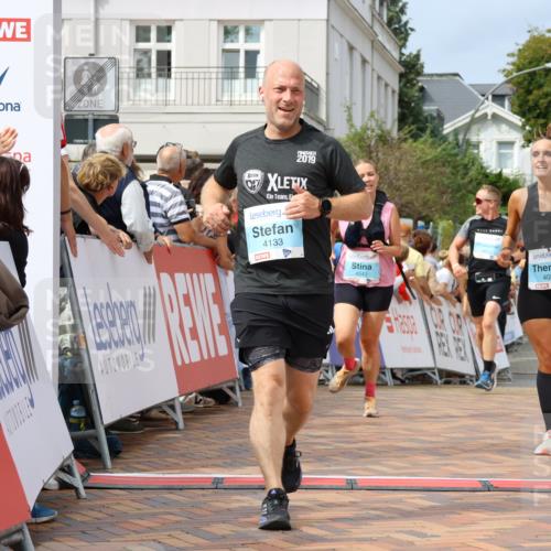 31.08.2025 - 21. Blankeneser Heldenlauf Strokosch-Dieckow http://msf.ph/oto/8696181 31.08.2025 12:23:14 Ziel 5709, 5144, 4133, 4039, 4042, 4253 meine-sportfotos.de