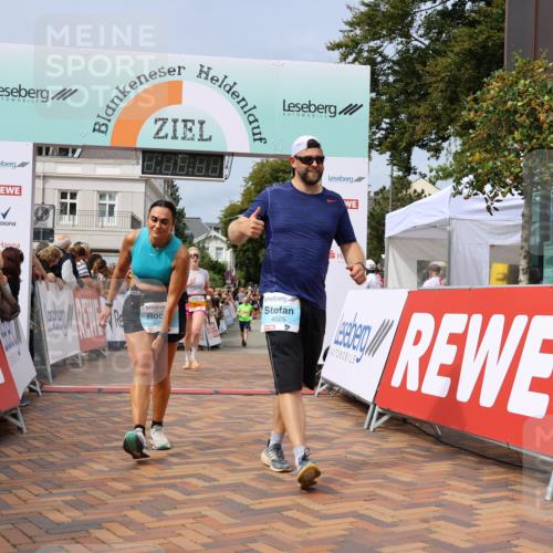 31.08.2025 - 21. Blankeneser Heldenlauf Strokosch-Dieckow http://msf.ph/oto/8696231 31.08.2025 12:23:04 Ziel 5797, 4358, 4025, 4285, 4426 meine-sportfotos.de