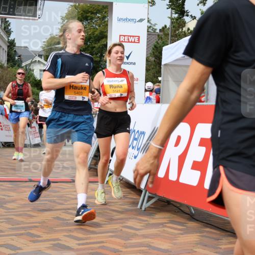 31.08.2025 - 21. Blankeneser Heldenlauf Strokosch-Dieckow http://msf.ph/oto/8696267 31.08.2025 12:27:41 Ziel 5121, 5403, 5564, 5742, 4143 meine-sportfotos.de