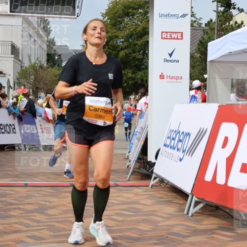 31.08.2025 - 21. Blankeneser Heldenlauf Strokosch-Dieckow http://msf.ph/oto/8696280 31.08.2025 12:27:39 Ziel 5121, 5403, 5564, 5742, 4143 meine-sportfotos.de