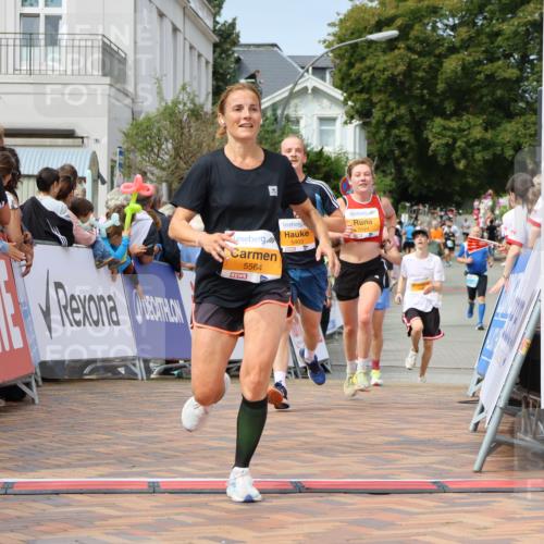 31.08.2025 - 21. Blankeneser Heldenlauf Strokosch-Dieckow http://msf.ph/oto/8696292 31.08.2025 12:27:38 Ziel 5121, 5403, 5564, 5742, 4143 meine-sportfotos.de