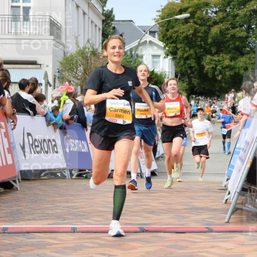 31.08.2025 - 21. Blankeneser Heldenlauf Strokosch-Dieckow http://msf.ph/oto/8696294 31.08.2025 12:27:38 Ziel 5121, 5403, 5564, 5742, 4143 meine-sportfotos.de