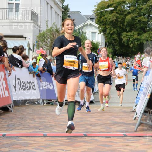 31.08.2025 - 21. Blankeneser Heldenlauf Strokosch-Dieckow http://msf.ph/oto/8696296 31.08.2025 12:27:38 Ziel 5121, 5403, 5564, 5742, 4143 meine-sportfotos.de