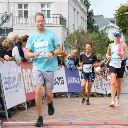 31.08.2025 - 21. Blankeneser Heldenlauf Strokosch-Dieckow http://msf.ph/oto/8696317 31.08.2025 12:22:32 Ziel 5556, 5522, 4166, 4056, 4098, 4282 meine-sportfotos.de