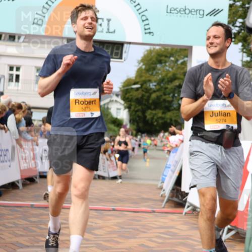 31.08.2025 - 21. Blankeneser Heldenlauf Strokosch-Dieckow http://msf.ph/oto/8696345 31.08.2025 12:27:02 Ziel 5065, 5274, 5275, 5664, 5015, 5291, 5818, 5819 meine-sportfotos.de