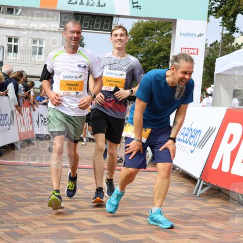 31.08.2025 - 21. Blankeneser Heldenlauf Strokosch-Dieckow http://msf.ph/oto/8696369 31.08.2025 12:27:00 Ziel 5065, 5274, 5275, 5664, 5015, 5291, 5818, 5819 meine-sportfotos.de