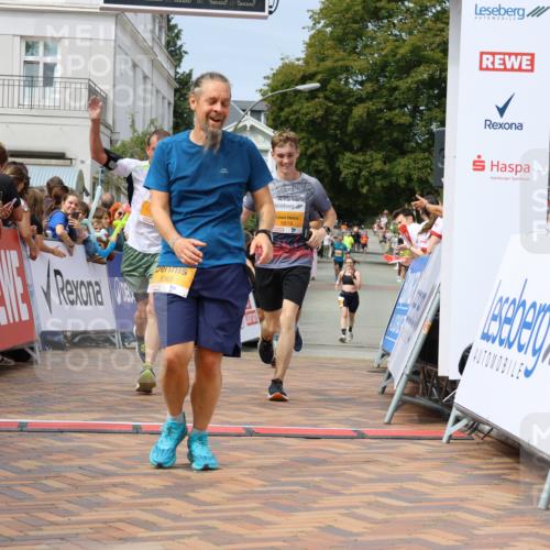 31.08.2025 - 21. Blankeneser Heldenlauf Strokosch-Dieckow http://msf.ph/oto/8696375 31.08.2025 12:26:58 Ziel 5065, 5274, 5275, 5664, 5015, 5818, 5819, 4180 meine-sportfotos.de
