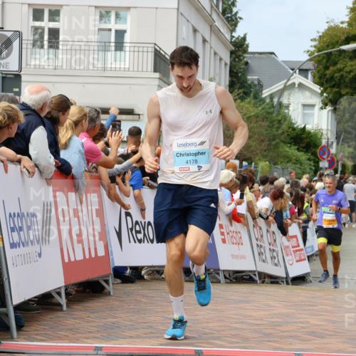 31.08.2025 - 21. Blankeneser Heldenlauf Strokosch-Dieckow http://msf.ph/oto/8696380 31.08.2025 12:22:18 Ziel 4178 meine-sportfotos.de