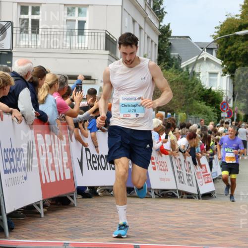 31.08.2025 - 21. Blankeneser Heldenlauf Strokosch-Dieckow http://msf.ph/oto/8696382 31.08.2025 12:22:18 Ziel 4178 meine-sportfotos.de