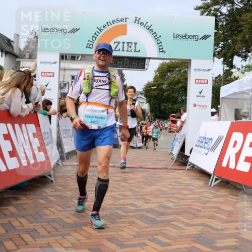 31.08.2025 - 21. Blankeneser Heldenlauf Strokosch-Dieckow http://msf.ph/oto/8696432 31.08.2025 12:22:01 Ziel 5003, 5469, 5622, 4244, 4396, 4412, 4281, 4309 meine-sportfotos.de