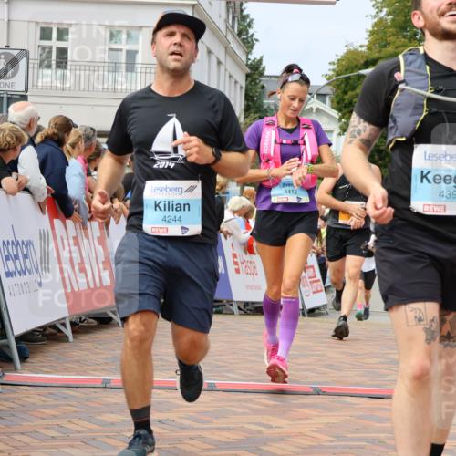 31.08.2025 - 21. Blankeneser Heldenlauf Strokosch-Dieckow http://msf.ph/oto/8696458 31.08.2025 12:21:56 Ziel 5003, 4244, 4396, 4412, 4034, 4281, 4309 meine-sportfotos.de