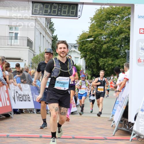 31.08.2025 - 21. Blankeneser Heldenlauf Strokosch-Dieckow http://msf.ph/oto/8696460 31.08.2025 12:21:55 Ziel 5003, 4244, 4396, 4412, 4034, 4309 meine-sportfotos.de