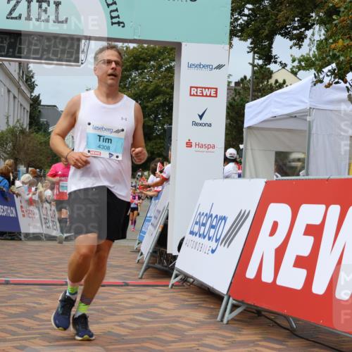 31.08.2025 - 21. Blankeneser Heldenlauf Strokosch-Dieckow http://msf.ph/oto/8696498 31.08.2025 12:21:48 Ziel 4308, 4034 meine-sportfotos.de