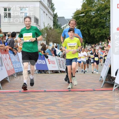 31.08.2025 - 21. Blankeneser Heldenlauf Strokosch-Dieckow http://msf.ph/oto/8696504 31.08.2025 10:34:34 Ziel 2110, 2668, 2090, 2083 meine-sportfotos.de
