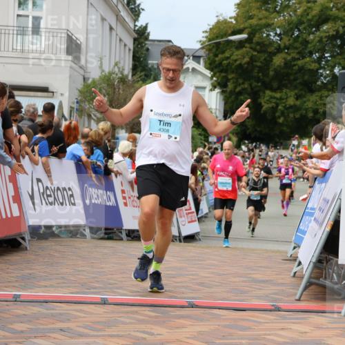31.08.2025 - 21. Blankeneser Heldenlauf Strokosch-Dieckow http://msf.ph/oto/8696518 31.08.2025 12:21:47 Ziel 4308, 4034 meine-sportfotos.de
