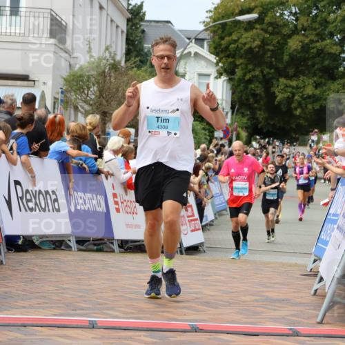 31.08.2025 - 21. Blankeneser Heldenlauf Strokosch-Dieckow http://msf.ph/oto/8696528 31.08.2025 12:21:47 Ziel 4308, 4034 meine-sportfotos.de