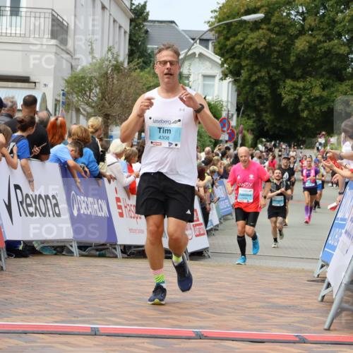 31.08.2025 - 21. Blankeneser Heldenlauf Strokosch-Dieckow http://msf.ph/oto/8696530 31.08.2025 12:21:47 Ziel 4308, 4034 meine-sportfotos.de