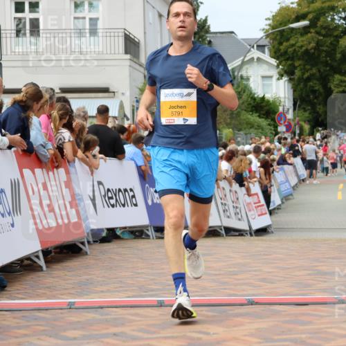 31.08.2025 - 21. Blankeneser Heldenlauf Strokosch-Dieckow http://msf.ph/oto/8696535 31.08.2025 12:21:35 Ziel 5791, 4142 meine-sportfotos.de