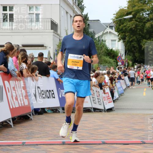 31.08.2025 - 21. Blankeneser Heldenlauf Strokosch-Dieckow http://msf.ph/oto/8696540 31.08.2025 12:21:35 Ziel 5791, 4142 meine-sportfotos.de