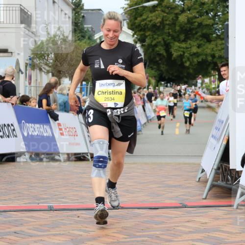 31.08.2025 - 21. Blankeneser Heldenlauf Strokosch-Dieckow http://msf.ph/oto/8696578 31.08.2025 10:33:50 Ziel 2635, 2634, 2530, 2534 meine-sportfotos.de