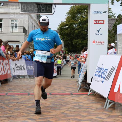 31.08.2025 - 21. Blankeneser Heldenlauf Strokosch-Dieckow http://msf.ph/oto/8696584 31.08.2025 12:21:21 Ziel 5277, 5746, 4337 meine-sportfotos.de