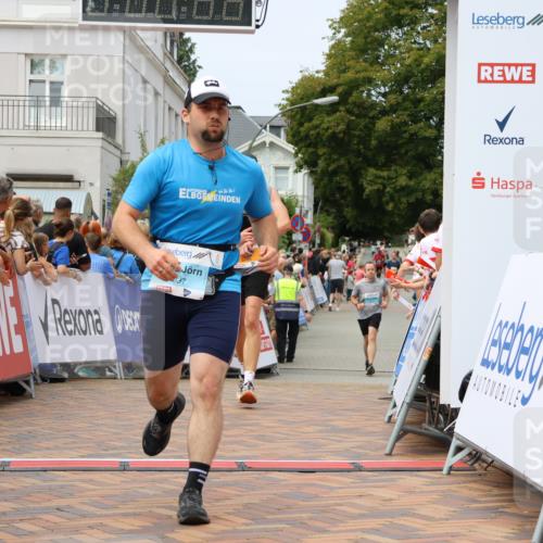 31.08.2025 - 21. Blankeneser Heldenlauf Strokosch-Dieckow http://msf.ph/oto/8696596 31.08.2025 12:21:21 Ziel 5277, 5746, 4337 meine-sportfotos.de