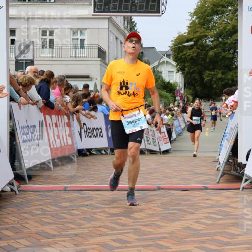 31.08.2025 - 21. Blankeneser Heldenlauf Strokosch-Dieckow http://msf.ph/oto/8696654 31.08.2025 12:21:07 Ziel 4242, 4215 meine-sportfotos.de