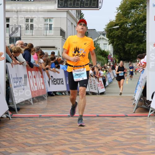 31.08.2025 - 21. Blankeneser Heldenlauf Strokosch-Dieckow http://msf.ph/oto/8696656 31.08.2025 12:21:07 Ziel 4242, 4215 meine-sportfotos.de