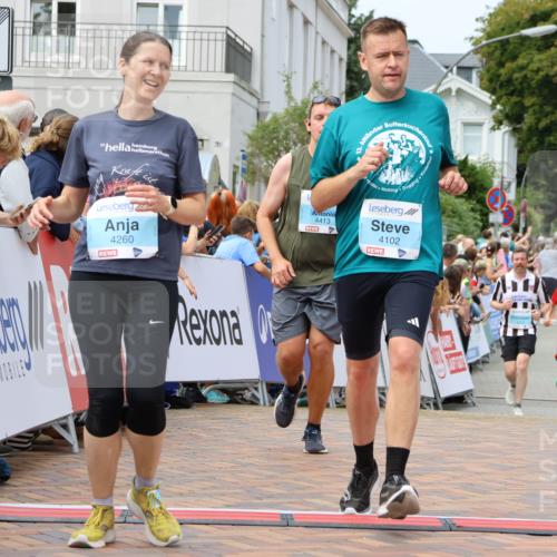 31.08.2025 - 21. Blankeneser Heldenlauf Strokosch-Dieckow http://msf.ph/oto/8696719 31.08.2025 12:20:37 Ziel 5350, 4275, 4274, 4413, 4260, 4102 meine-sportfotos.de