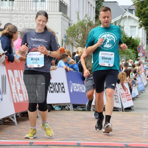 31.08.2025 - 21. Blankeneser Heldenlauf Strokosch-Dieckow http://msf.ph/oto/8696744 31.08.2025 12:20:37 Ziel 5350, 4275, 4274, 4413, 4260, 4102 meine-sportfotos.de