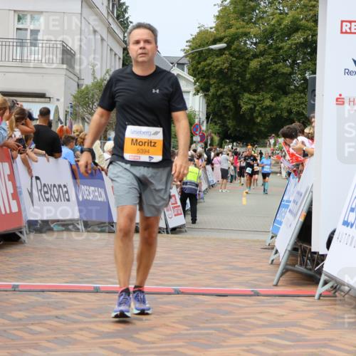 31.08.2025 - 21. Blankeneser Heldenlauf Strokosch-Dieckow http://msf.ph/oto/8696791 31.08.2025 12:20:18 Ziel 5821, 5394 meine-sportfotos.de