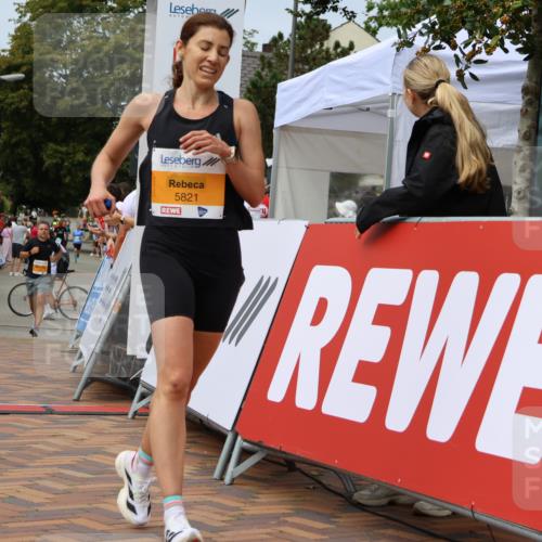 31.08.2025 - 21. Blankeneser Heldenlauf Strokosch-Dieckow http://msf.ph/oto/8696812 31.08.2025 12:20:12 Ziel 5821 meine-sportfotos.de